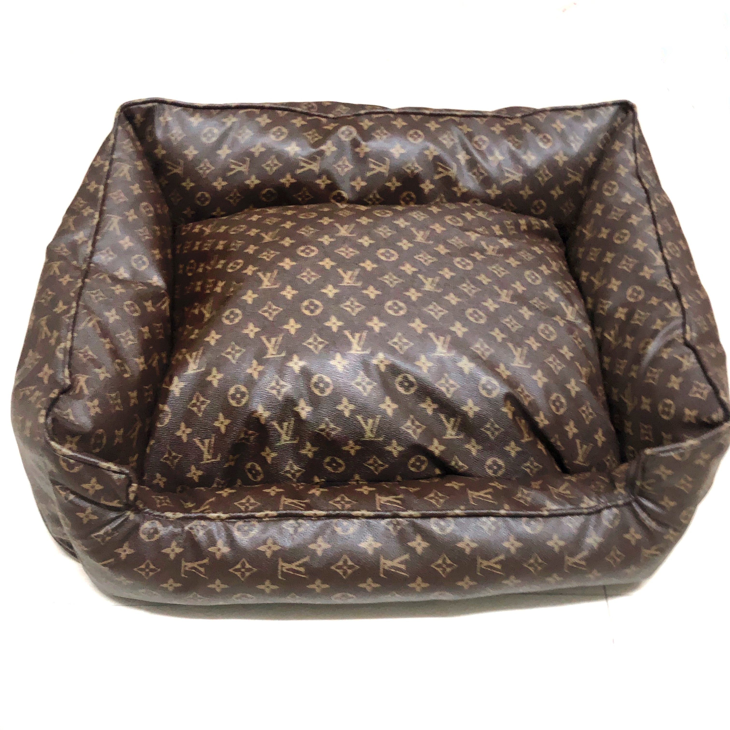 LV LEATHER BED