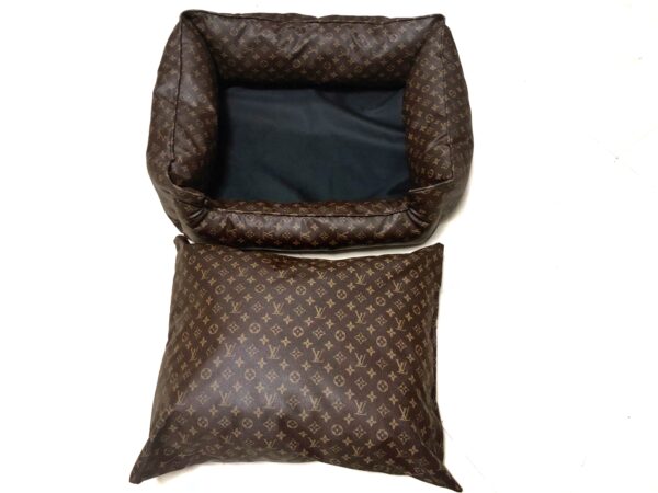 LV LEATHER BED